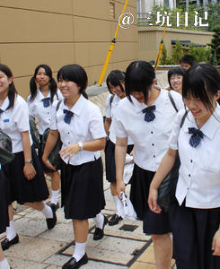奈良県奈良育英中学高等学校 (中学)校服制服照片图片4